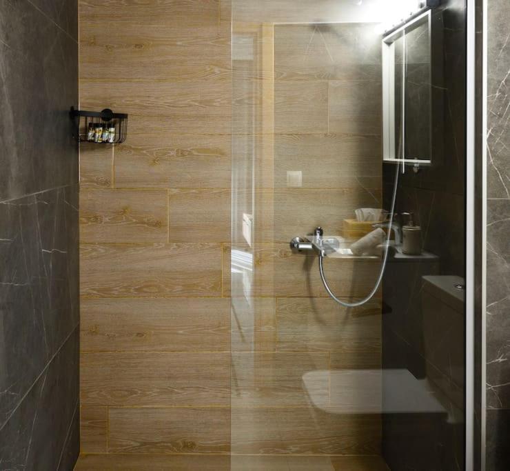Twin Superior Suites Thessaloniki Buitenkant foto